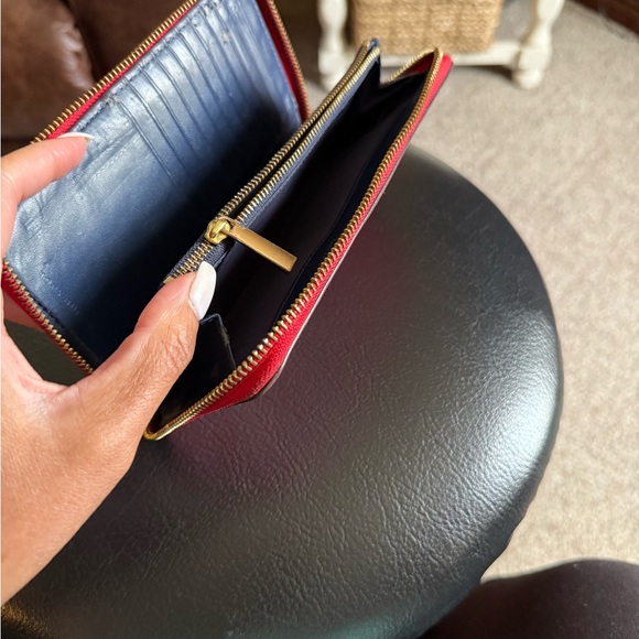 Tory Burch Red Leather Wallet with Gold Hardware - Picture 4 of 4